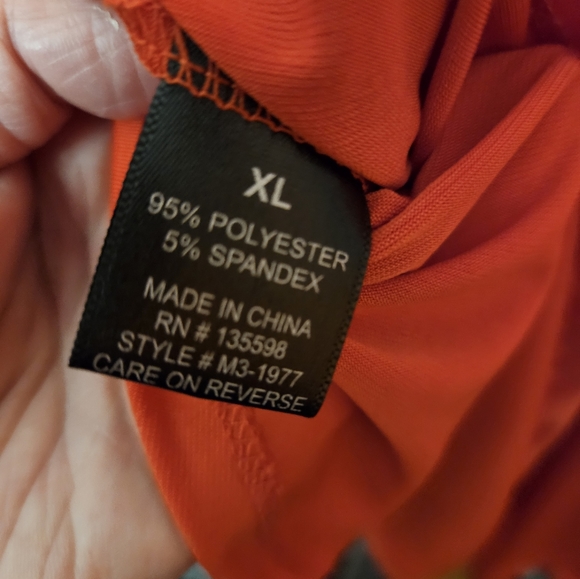 Cure Red Blouse - Picture 2 of 5